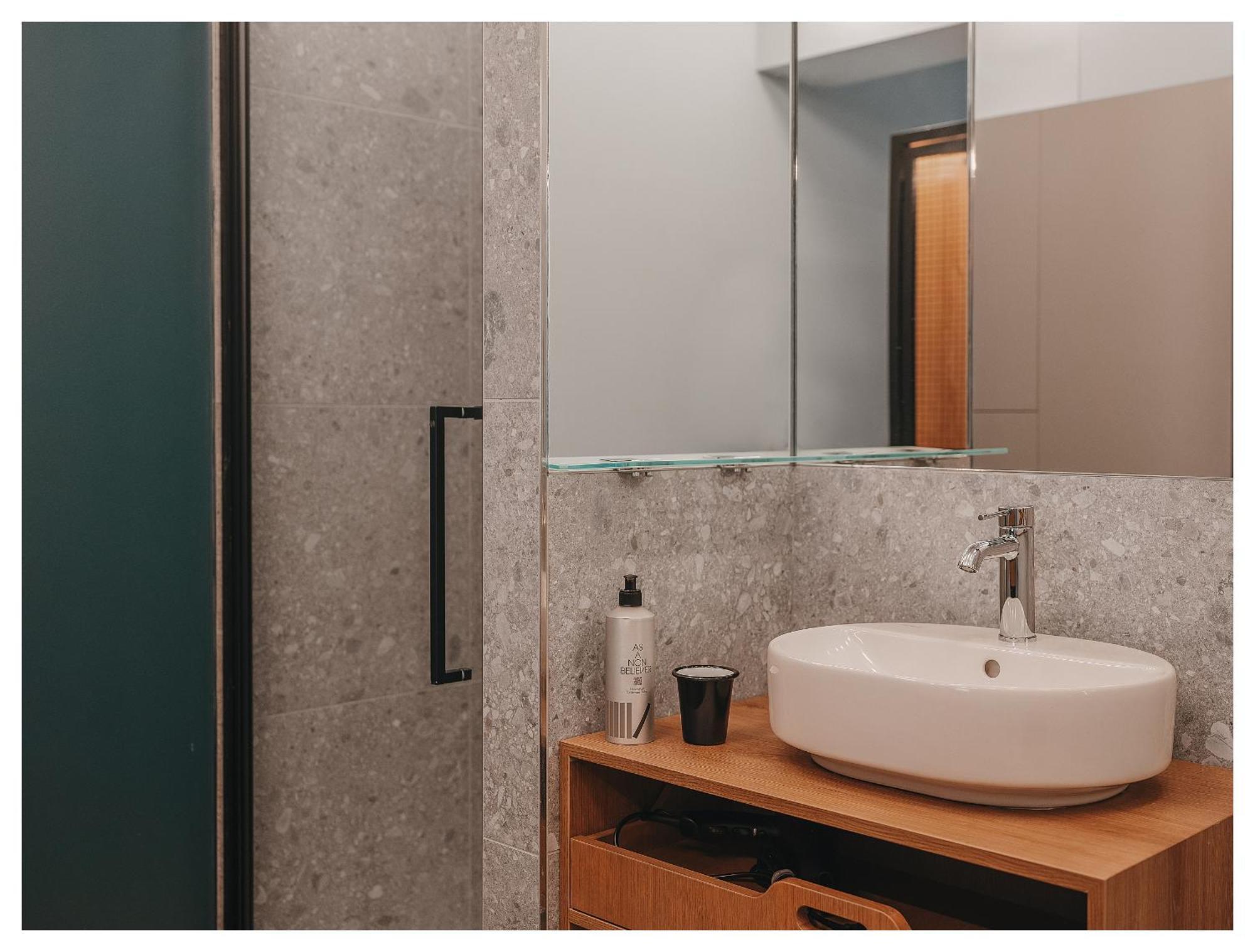 1.75 Paris Le Charme Hotel Екстериор снимка